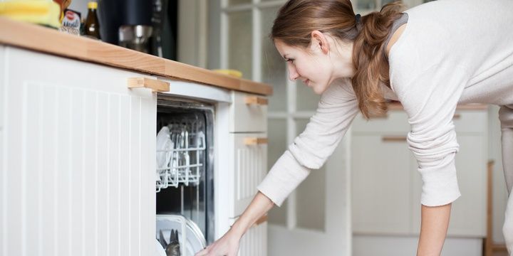 8 Useful Tips for a Perfectly Clean and Tidy House Unloading the dishwasher each morning
