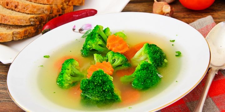 6 Things to Consider While Losing Pounds Start with vegetable salad or soup