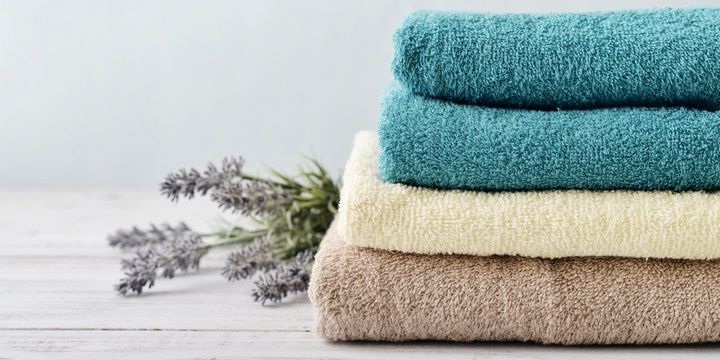 5 Must Have Accessories for Rainy Days Towels