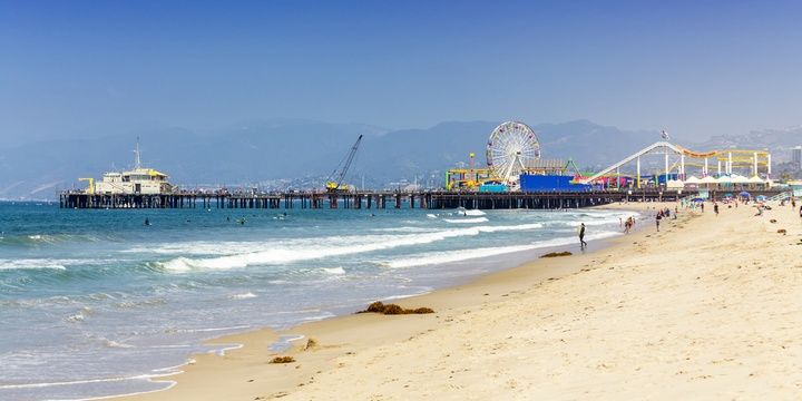 5 Special Places for Solo Female Travellers to Visit Santa Monica US