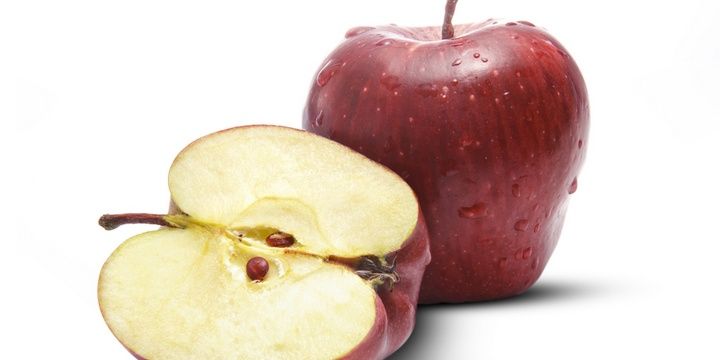 7 Foods You Consume Without Knowing How Poisonous They Are Apples