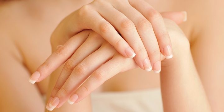 Reveal Your True Beauty with Coconut Oil Nail Strengthener