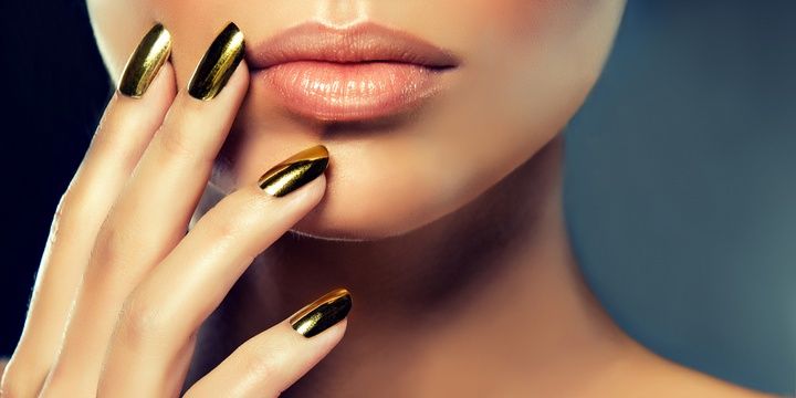 7 Rules to Follow While Painting Your Nails Polish should be applied in thin coats