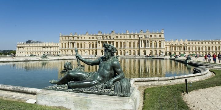 7 Most Memorable Castles on the Planet Chateau de Versailles in France