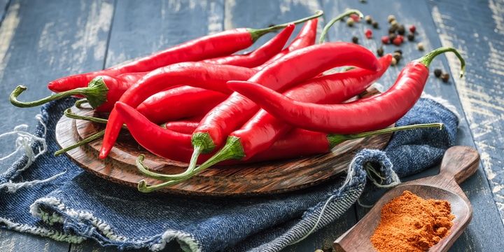 9 Foods That Can Make Your Diet Work Faster Hot peppers