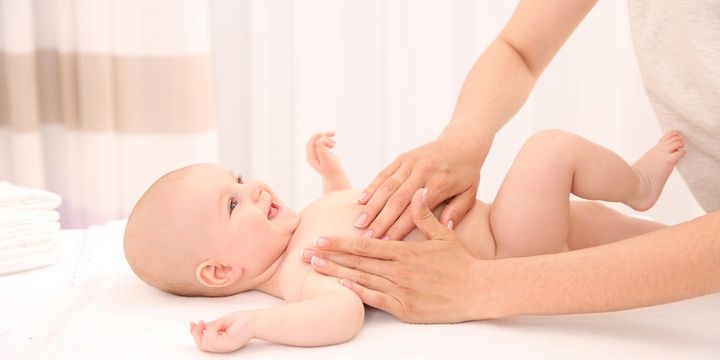 5 Ways to Prevent Allergies in Children Makes sure that your baby does not suffer from dry skin or eczema