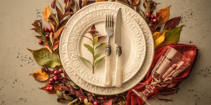 6 Ways to Express Gratitude during Thanksgiving Treating someone to dinner