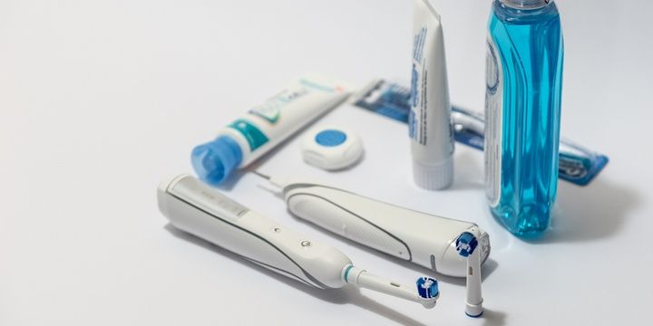 5 Reasons to Switch to an Electric Toothbrush Reduce the risk of gingivitis and gum diseases